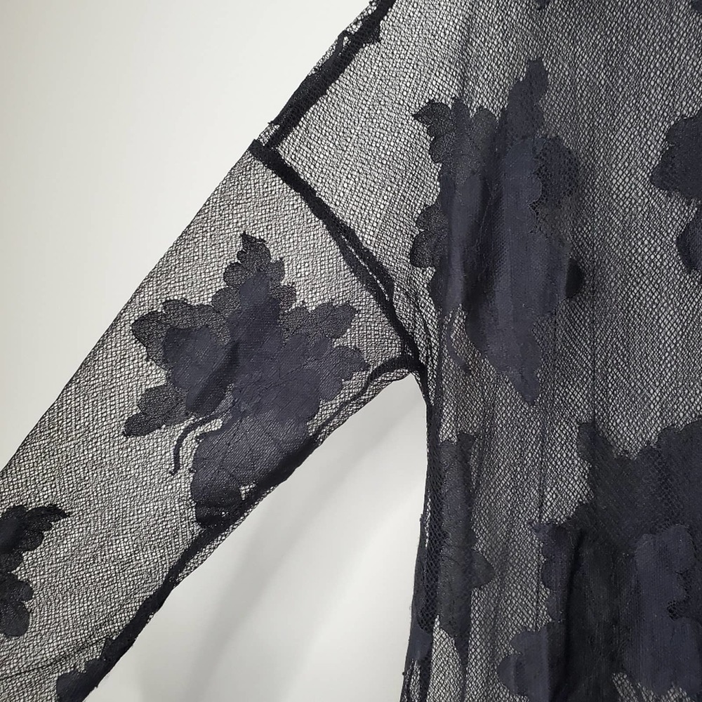 ASTR THE LABEL | Lace Tassel Top |‎ S - Picture 5 of 8